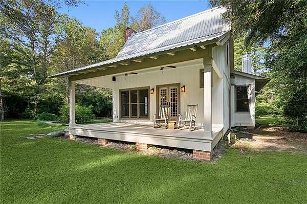 8.47 Acres of Land with Home for Sale in Covington, Louisiana
