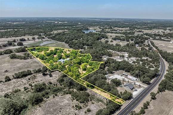 8 Acres of Residential Land for Sale in Leonard, Texas