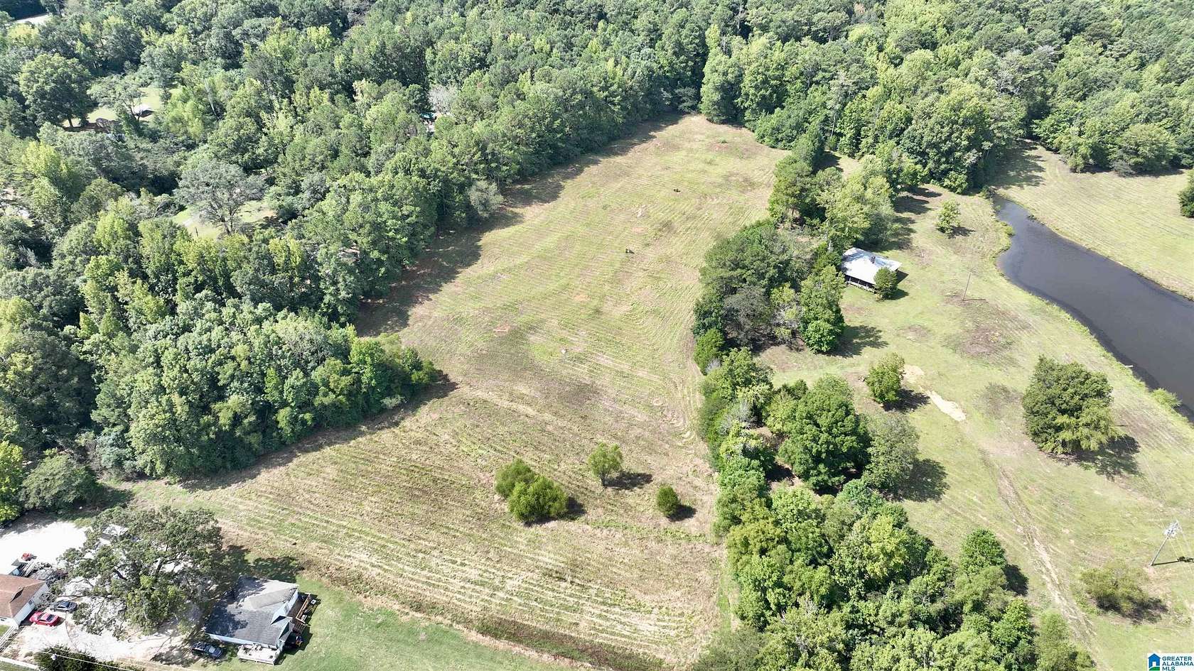 5.645 Acres of Residential Land for Sale in Columbiana, Alabama