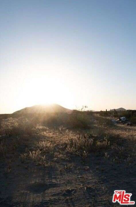 10 Acres of Land for Sale in Adelanto, California