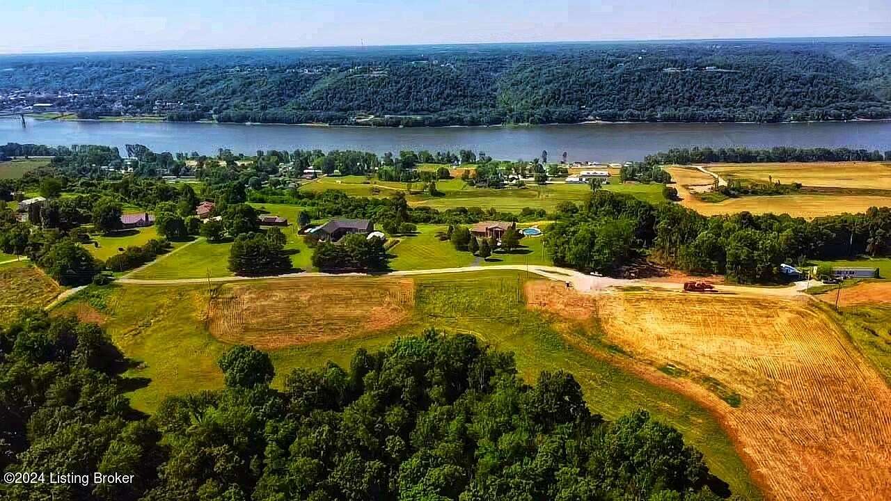 30 Acres of Land for Sale in Milton, Kentucky