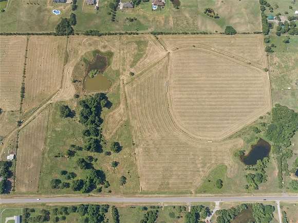 46.748 Acres of Agricultural Land for Sale in Noble, Oklahoma