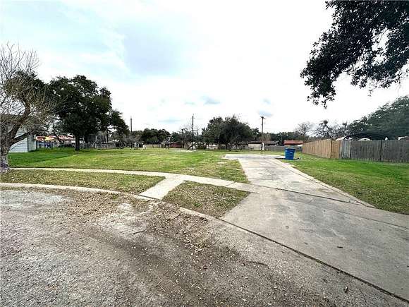 0.32 Acres of Residential Land for Sale in Sinton, Texas