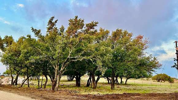 10 Acres of Land for Sale in Lampasas, Texas