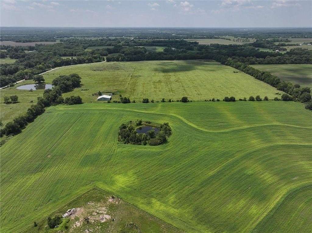 10 Acres of Residential Land for Sale in Harrisonville, Missouri