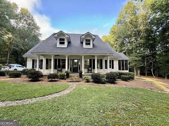 5.1 Acres of Residential Land with Home for Sale in Dublin, Georgia