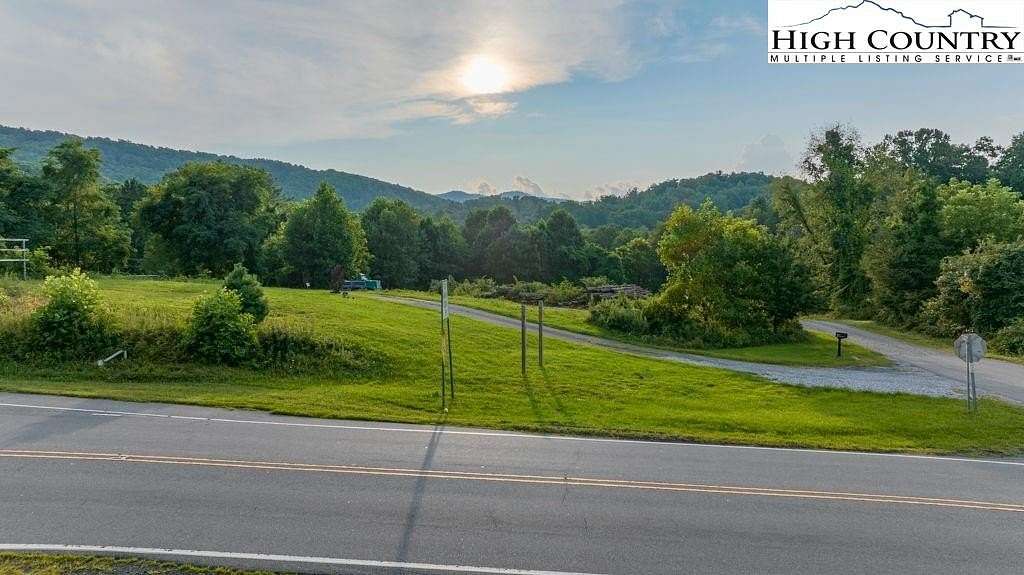 2 Acres of Land for Sale in Spruce Pine, North Carolina