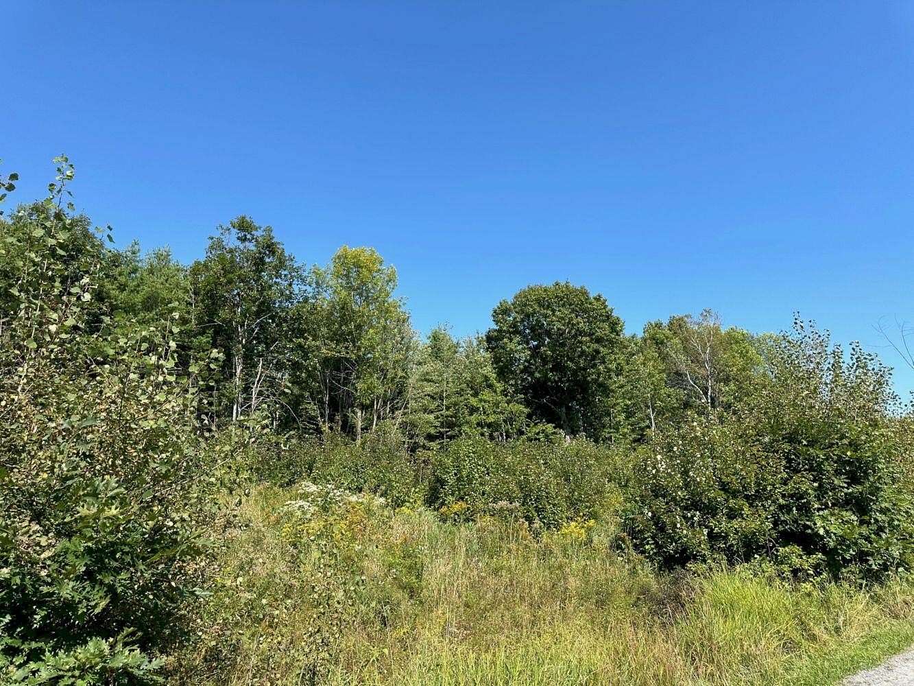 4.71 Acres of Residential Land for Sale in Smithfield, Maine