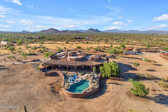 20 Acres of Recreational Land with Home for Sale in Scottsdale, Arizona