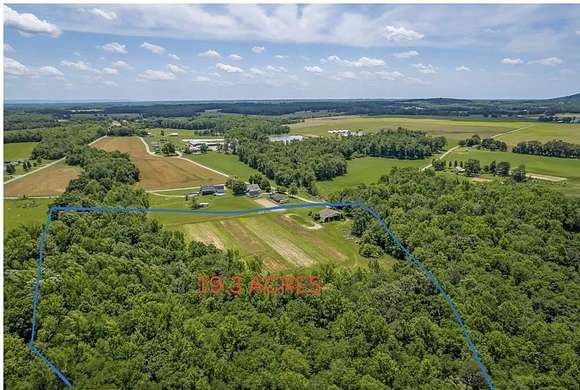 19.3 Acres of Recreational Land for Sale in Smithville, Tennessee