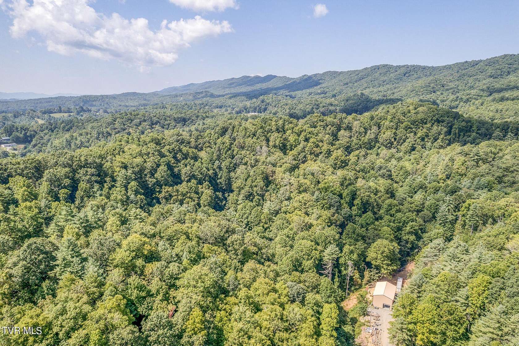 30.3 Acres of Recreational Land for Sale in Laurel Bloomery, Tennessee