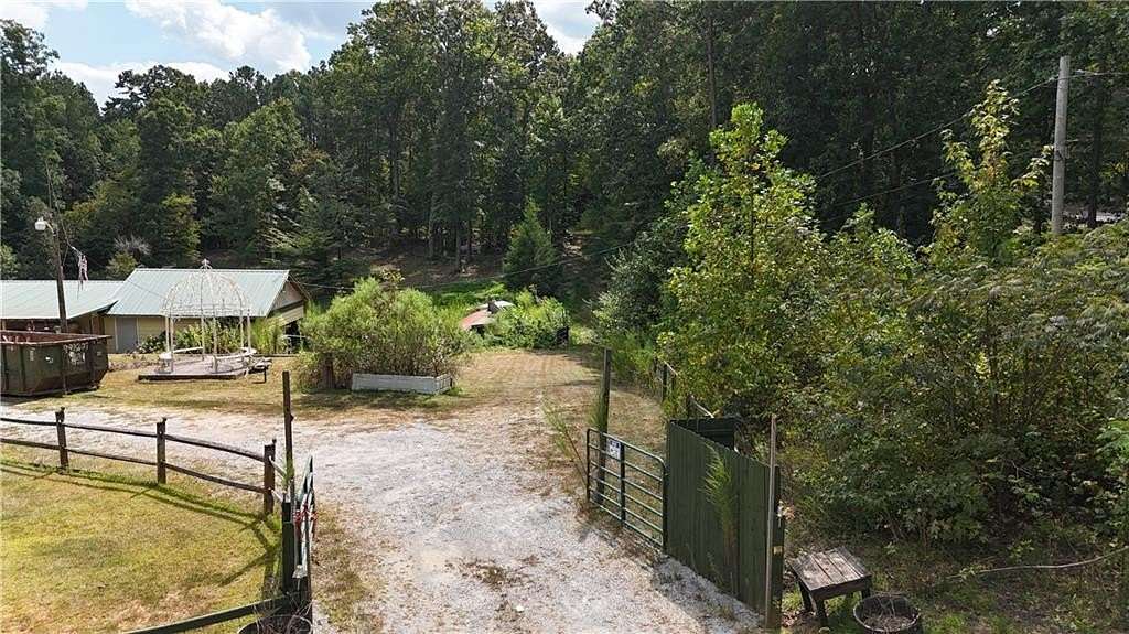 1.35 Acres of Residential Land for Sale in Dallas, Georgia