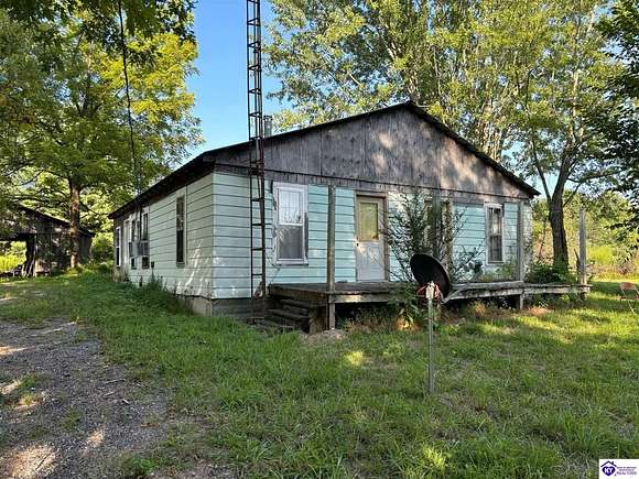 2.5 Acres of Improved Mixed-Use Land for Auction in Mammoth Cave, Kentucky