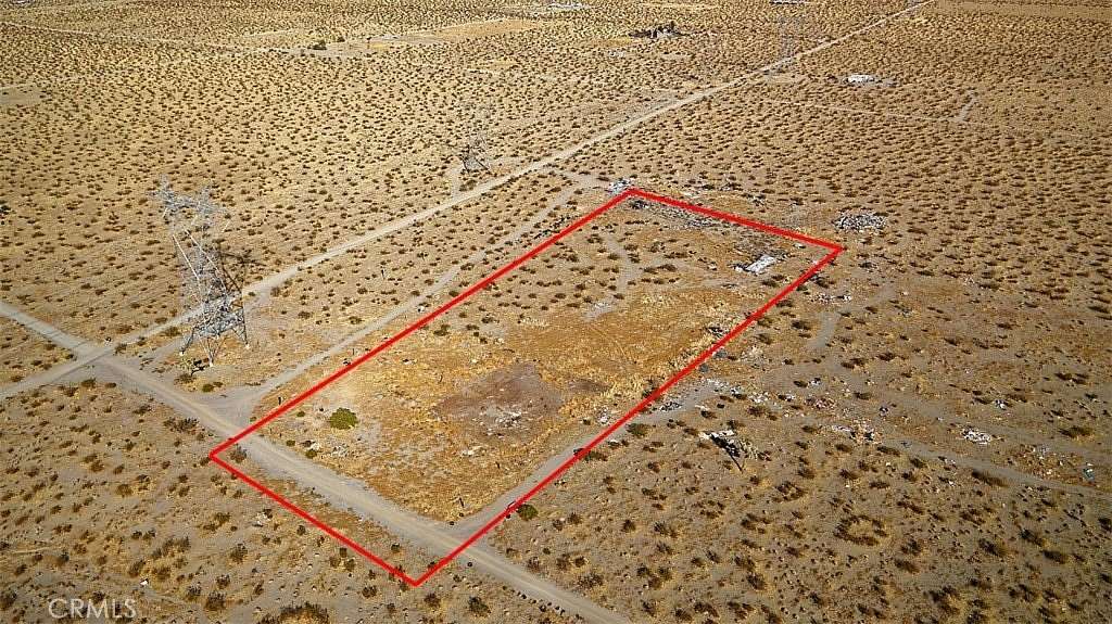 3.87 Acres of Land for Sale in Phelan, California