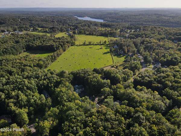 0.37 Acres of Residential Land for Sale in Lake Ariel, Pennsylvania