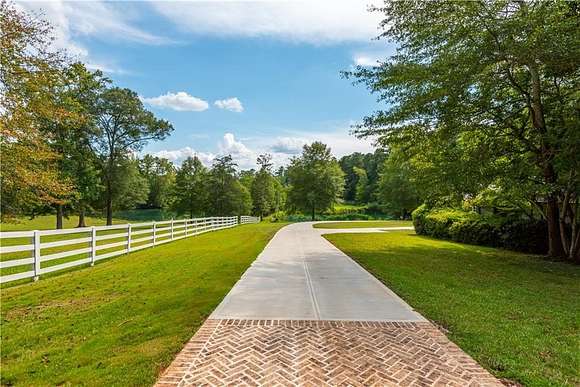 45.41 Acres of Land with Home for Sale in Austell, Georgia