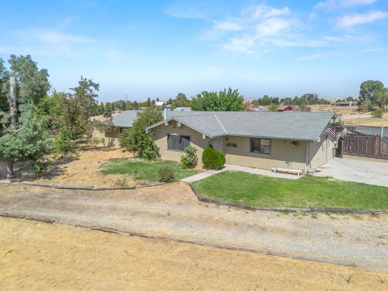 2.34 Acres of Residential Land with Home for Sale in Madera, California