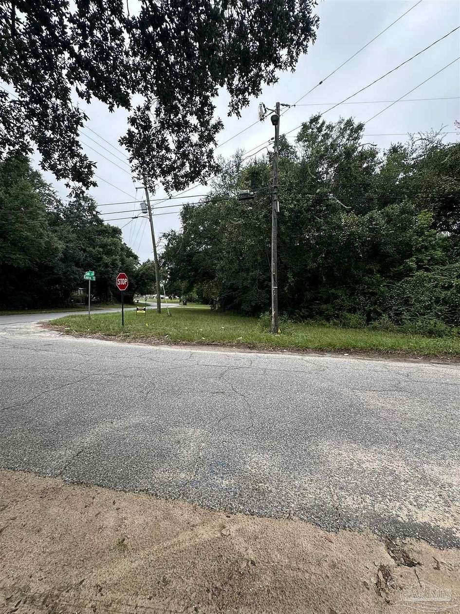 0.28 Acres of Residential Land for Sale in Pensacola, Florida