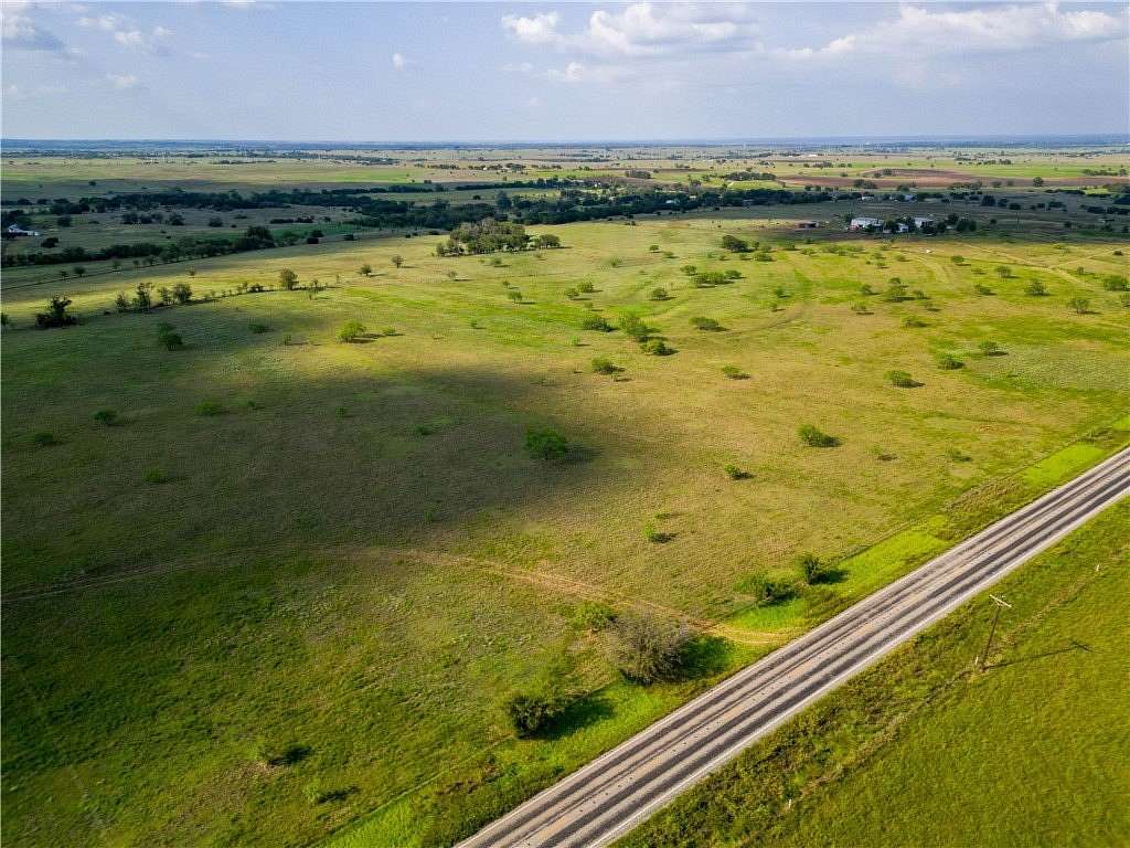 95 Acres of Agricultural Land for Sale in Clifton, Texas