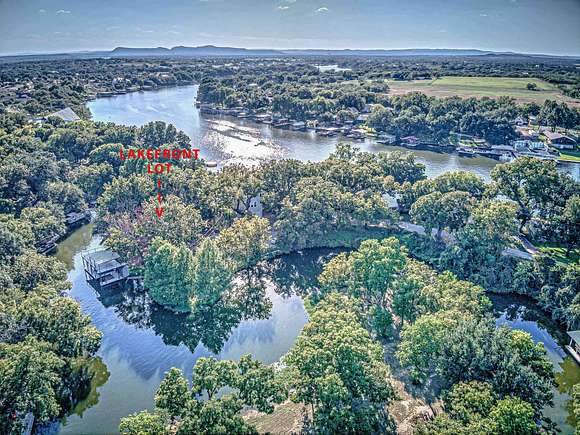 0.2 Acres of Residential Land for Sale in Kingsland, Texas