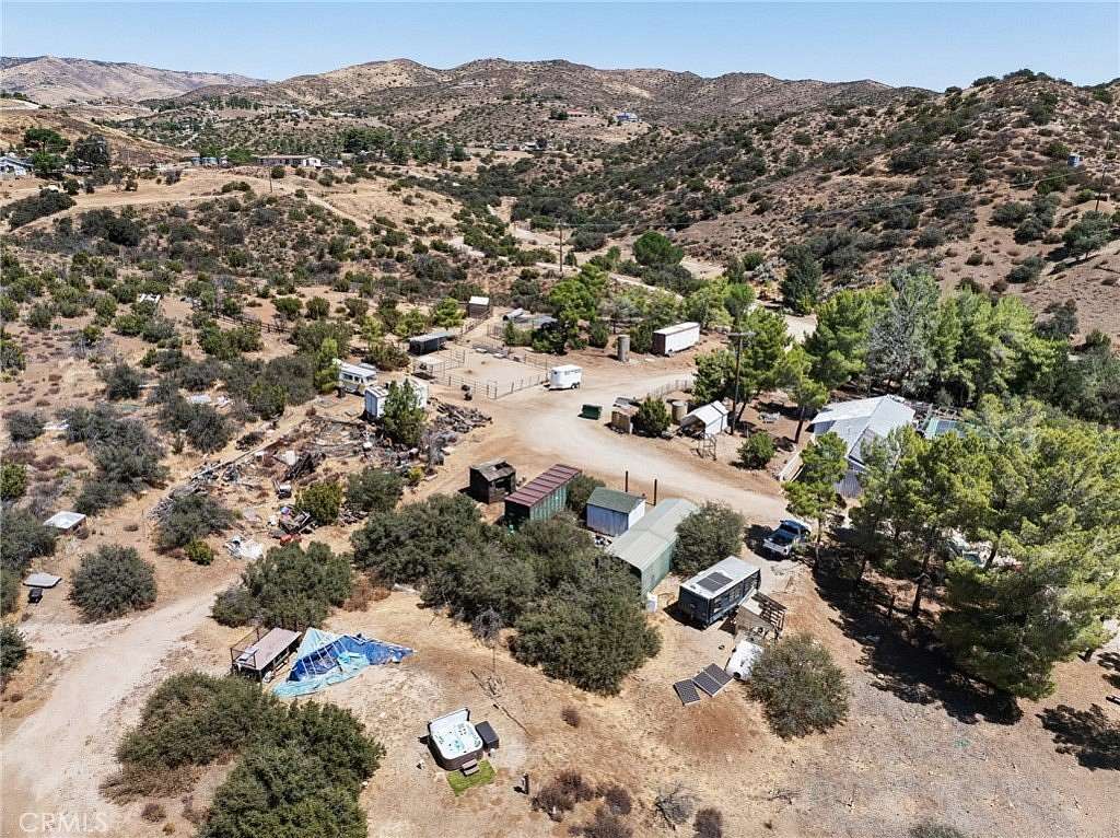 271 Acres of Land with Home for Sale in Acton, California