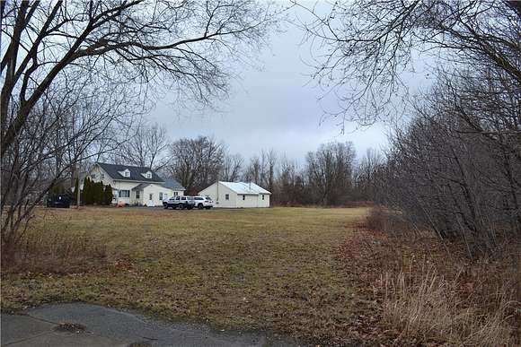 16.1 Acres of Improved Commercial Land for Sale in Le Roy, New York