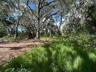 1.1 Acres of Land for Sale in Keystone Heights, Florida