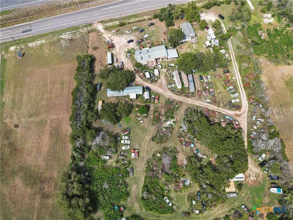 5 Acres of Improved Commercial Land for Sale in Belton, Texas