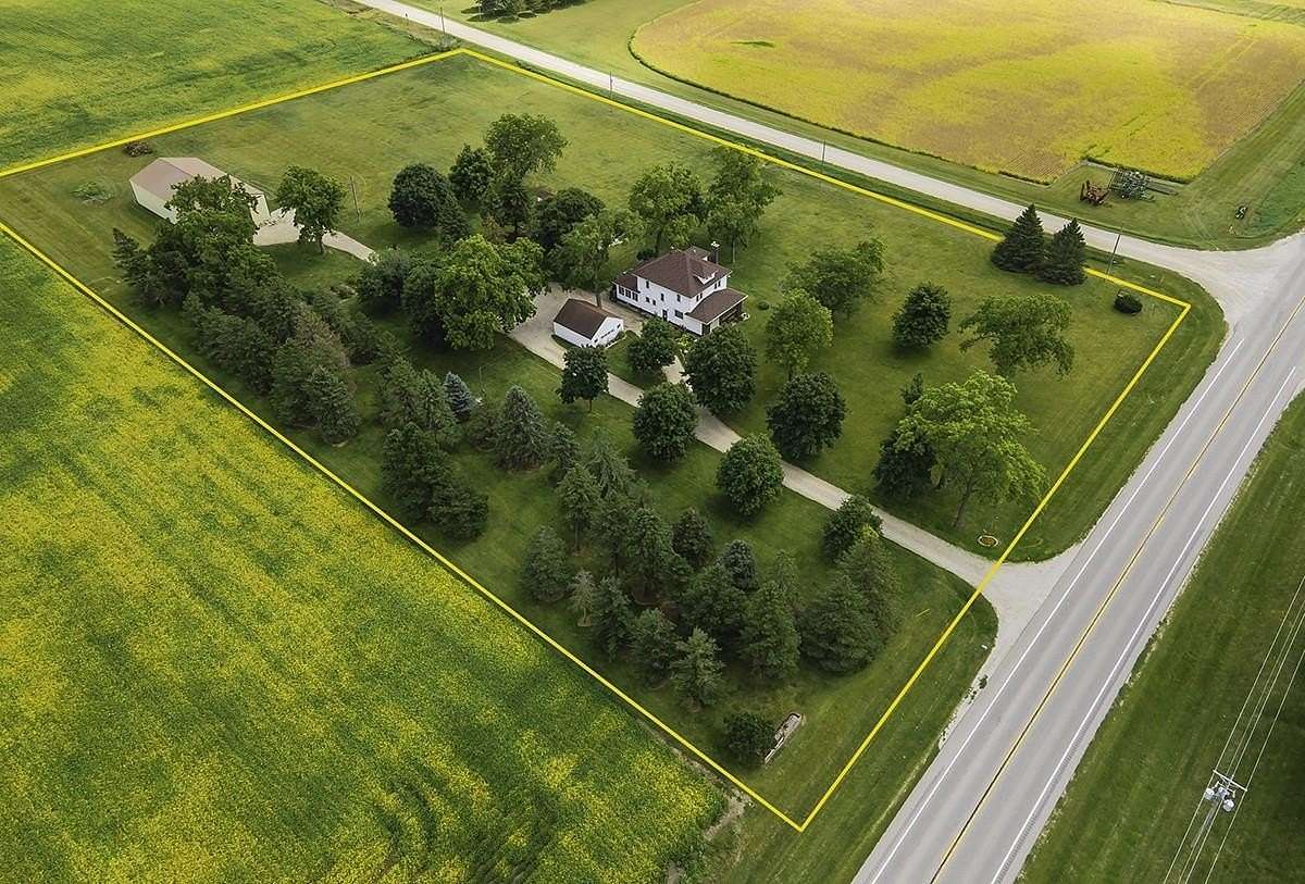 4.59 Acres of Residential Land with Home for Sale in Early, Iowa