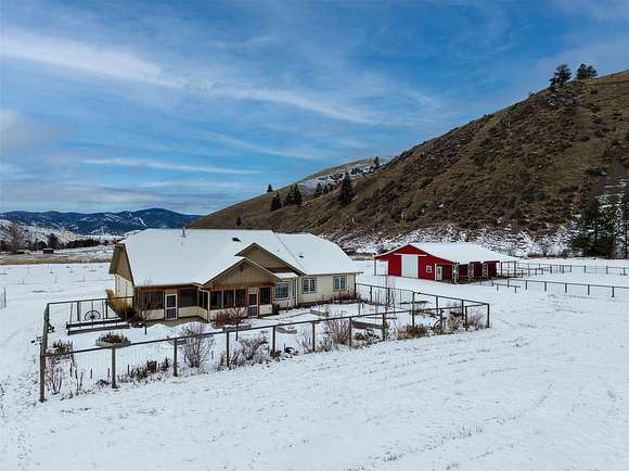 3.11 Acres of Residential Land with Home for Sale in Missoula, Montana