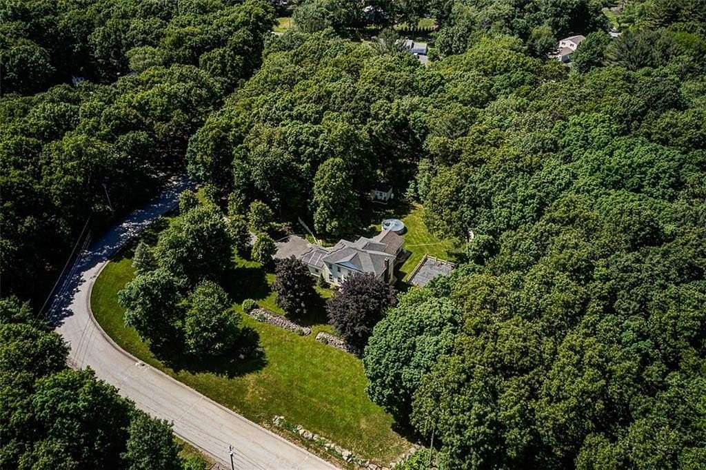 2.76 Acres of Residential Land with Home for Sale in Scituate Town, Rhode Island