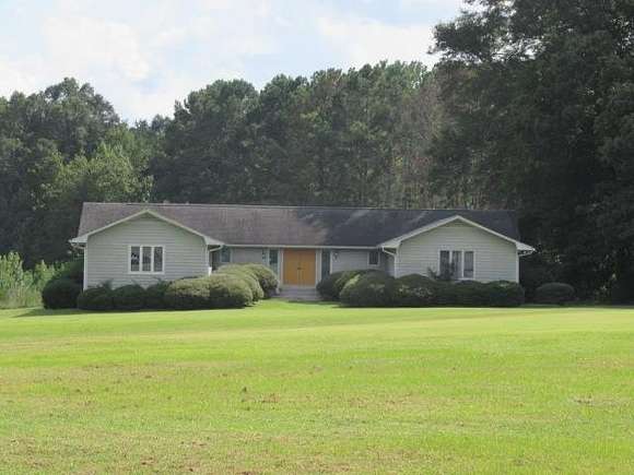 8.48 Acres of Residential Land with Home for Sale in Carrollton, Georgia