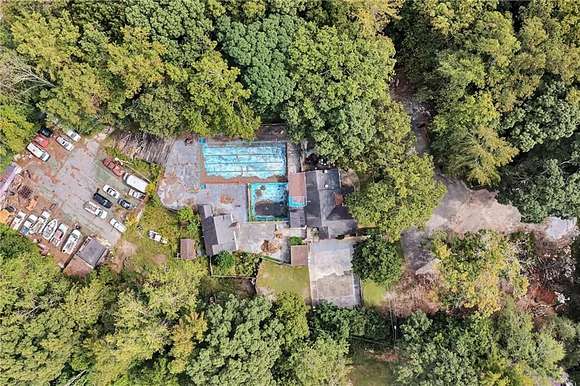 3.54 Acres of Residential Land with Home for Sale in Stone Mountain, Georgia