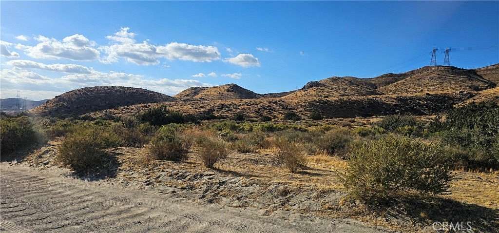 10.3 Acres of Land for Sale in Acton, California