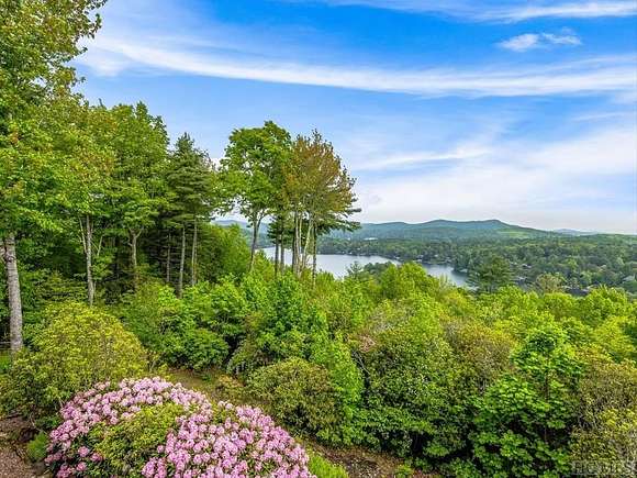 2.89 Acres of Residential Land with Home for Sale in Lake Toxaway, North Carolina