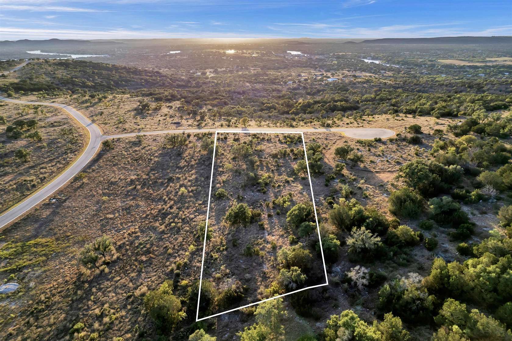 1.81 Acres of Residential Land for Sale in Kingsland, Texas