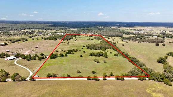 31.05 Acres of Agricultural Land for Sale in Gainesville, Texas