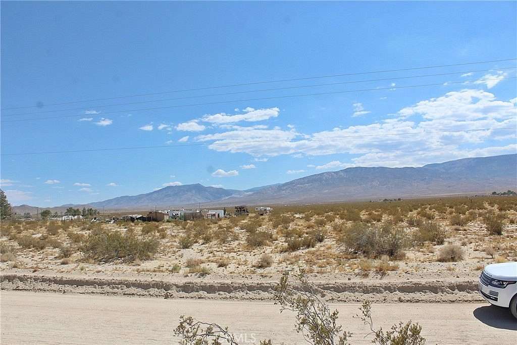 4.76 Acres of Land for Sale in Lucerne Valley, California