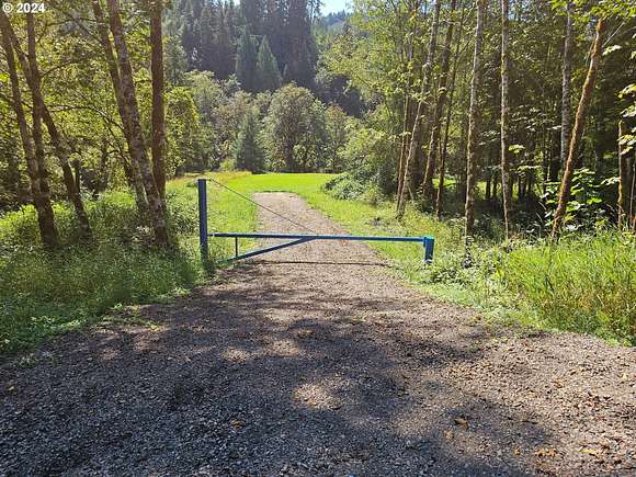 2.19 Acres of Commercial Land for Sale in Kelso, Washington