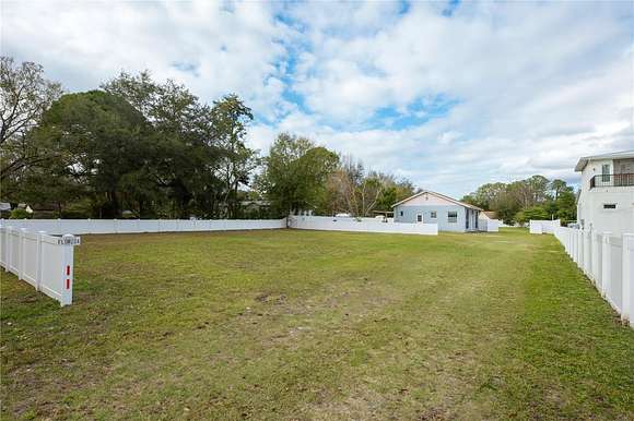 0.73 Acres of Land for Sale in Tampa, Florida