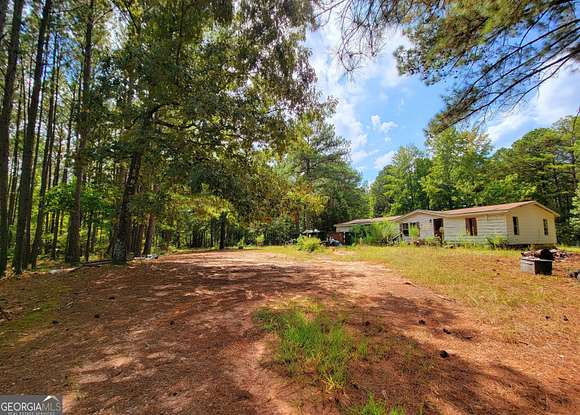 3.61 Acres of Residential Land with Home for Sale in West Point, Georgia