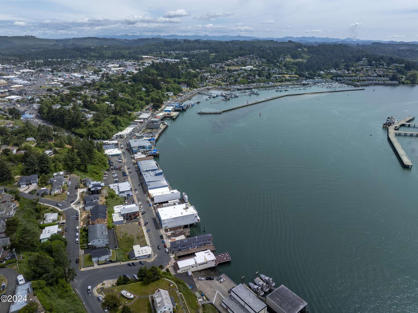 0.1 Acres of Commercial Land for Sale in Newport, Oregon