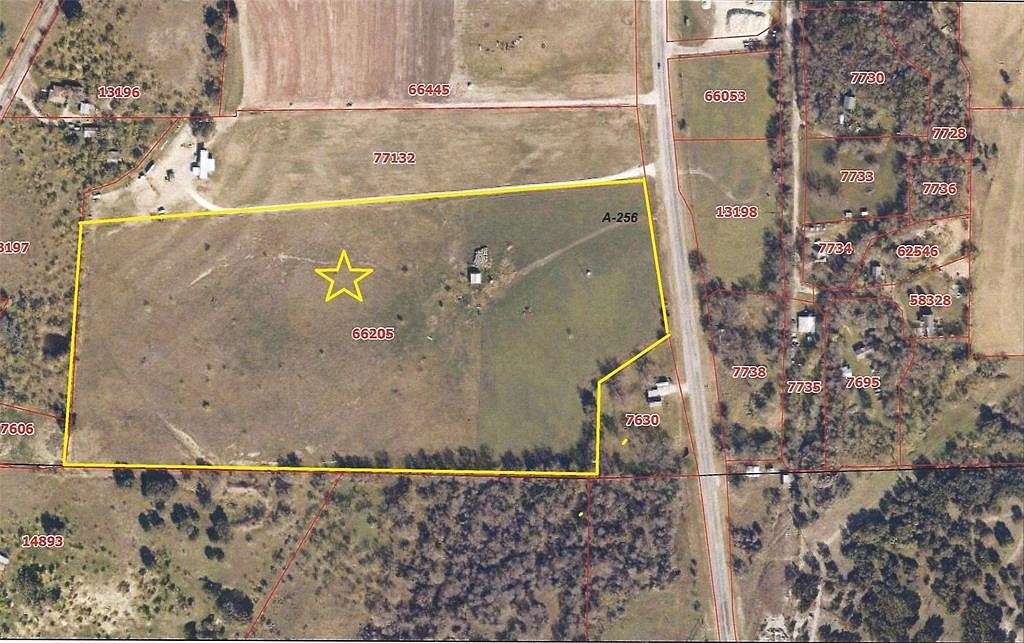 32.675 Acres of Commercial Land for Sale in Comanche, Texas