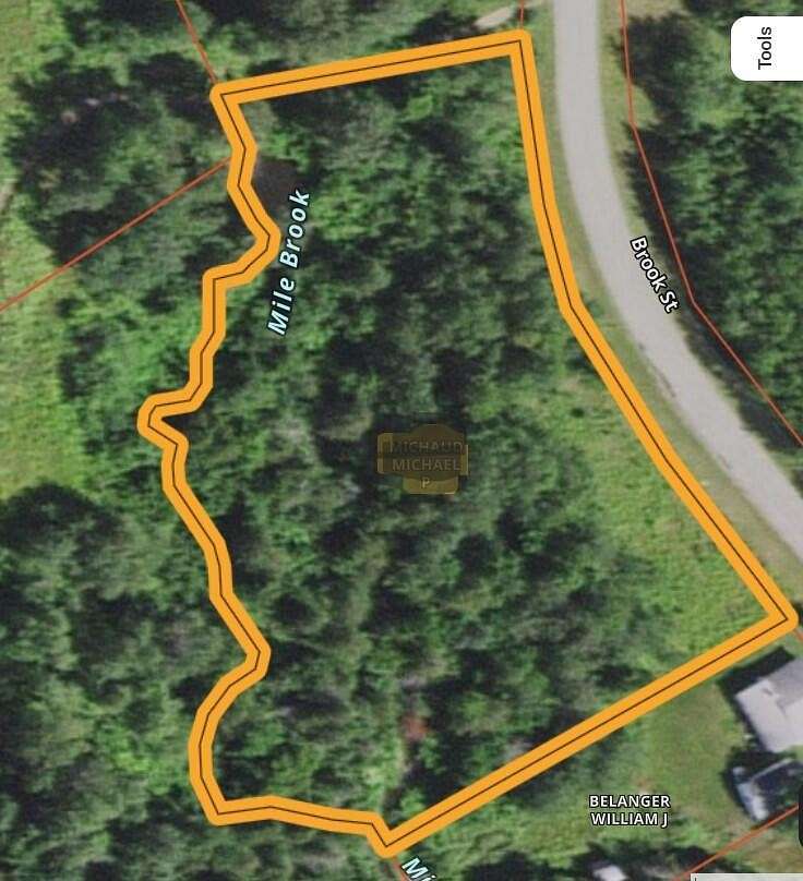 1 Acre of Mixed-Use Land for Sale in Caribou, Maine