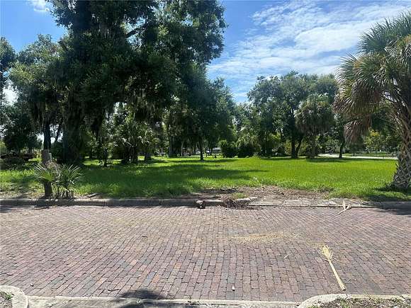 0.09 Acres of Commercial Land for Sale in Lakeland, Florida