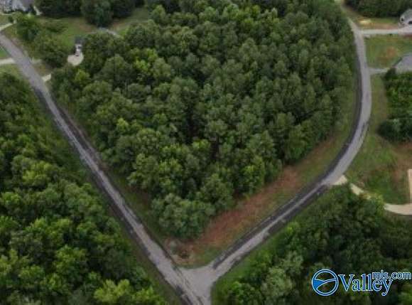 1.08 Acres of Land for Sale in Scottsboro, Alabama