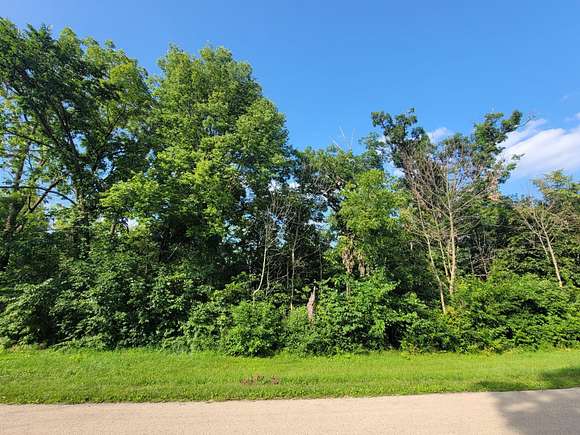 1.5 Acres of Land for Sale in Galena, Illinois