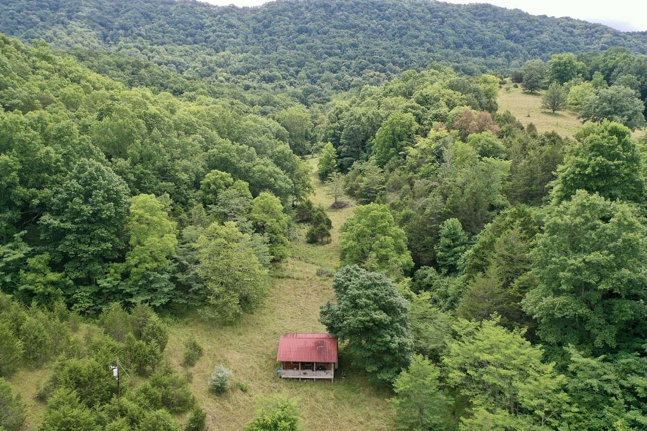 488 Acres of Land for Sale in Lebanon, Virginia