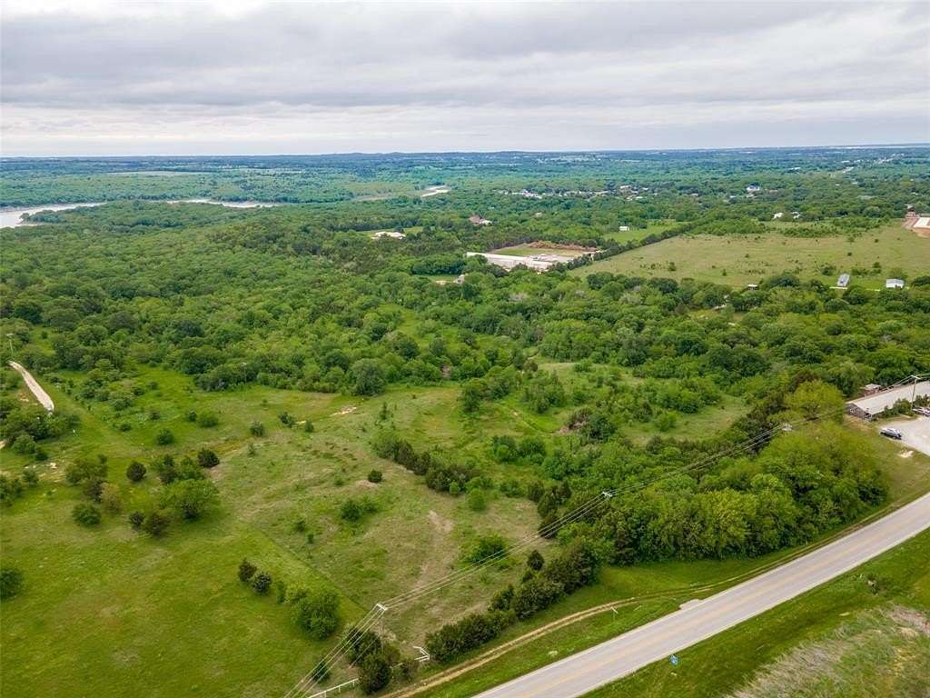 22 Acres of Agricultural Land for Sale in Pottsboro, Texas
