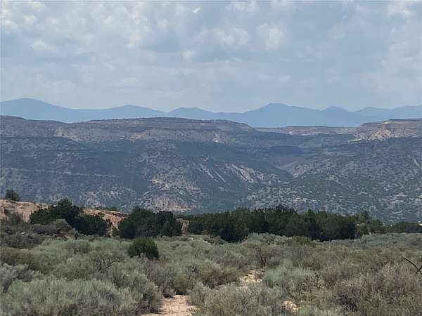 5 Acres of Land for Sale in Santa Fe, New Mexico
